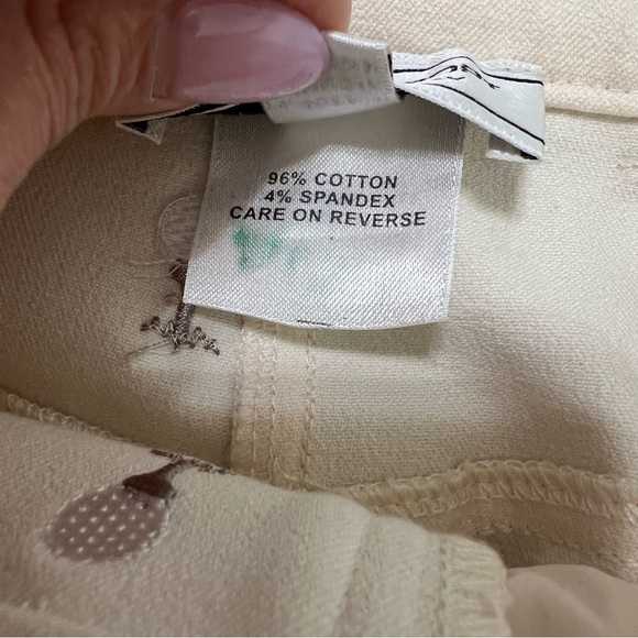 St. John Sport Pants Jeans Women Size 2 Straight Leg Golf Cream Crop C - Picture 11 of 12